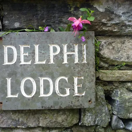 Delphi 4* لينوان