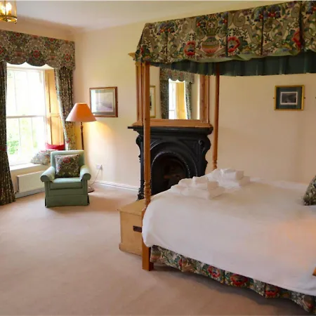 德尔福旅馆 酒店