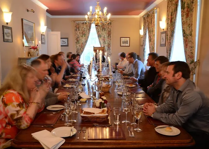 Delphi 4* Линон