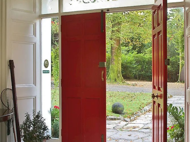 Delphi Отель 4*