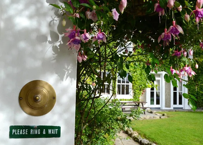 Delphi Отель 4*